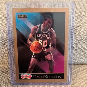 1990-01 SkyBox David Robinson (RC) Basketball Trading Card